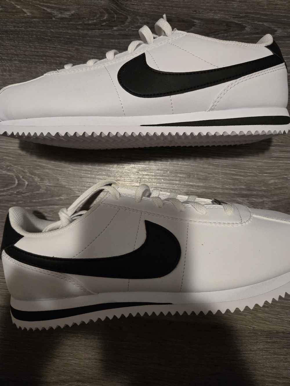 Nike Cortez Size 5.5 Youth/ Also Fits 7 Women New - Picture 2 of 10